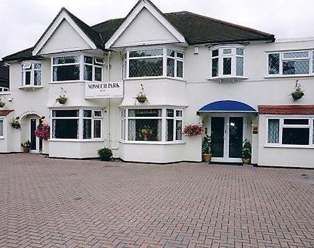 Nonsuch Park Hotel Epsom Exterior photo
